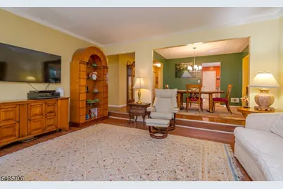 418 Hawkshead Way, Franklin Township, NJ 08873 - Photo 11