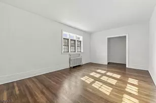 20 Garber Square, Ridgewood, NJ 07450 - Photo 5
