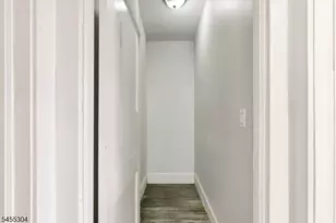 27 Lindsley Pl, East Orange, NJ 07018 - Photo 15