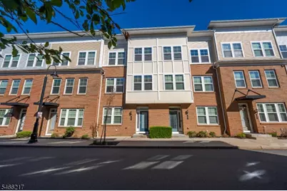 14 Fleet St, North Brunswick Township, NJ 08902 - Photo 1