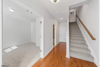 14 Fleet St, North Brunswick Township, NJ 08902 - Photo 13
