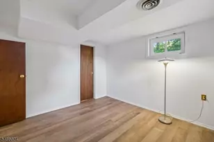 147 Kingston Rd, Parsippany, NJ 07054 - Photo 21