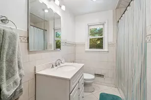 147 Kingston Rd, Parsippany, NJ 07054 - Photo 11