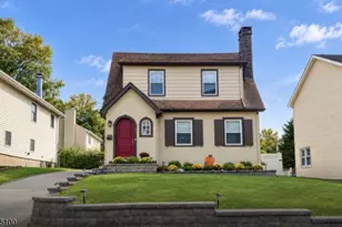 45 Hudson St, Little Falls Township, NJ 07424 - Photo 1