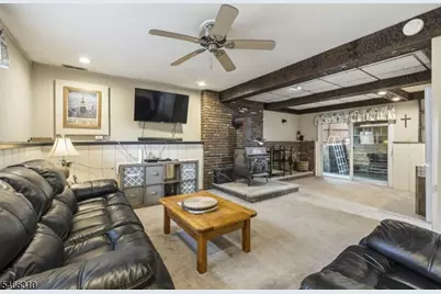 11 Vlietstra Dr, Vernon, NJ 07418 - Photo 23