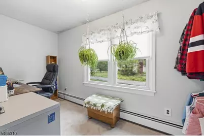 11 Vlietstra Dr, Vernon, NJ 07418 - Photo 11