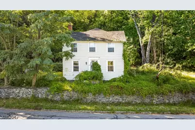 125 W Lindsley Rd, Cedar Grove, NJ 07009 - Photo 9