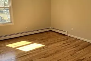 240 N 10th St, Kenilworth, NJ 07033 - Photo 7