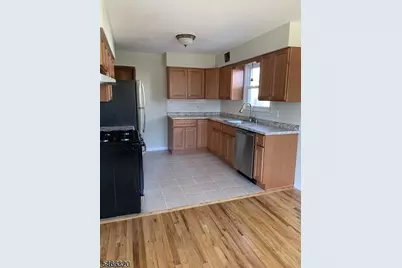 240 N 10th St, Kenilworth, NJ 07033 - Photo 3