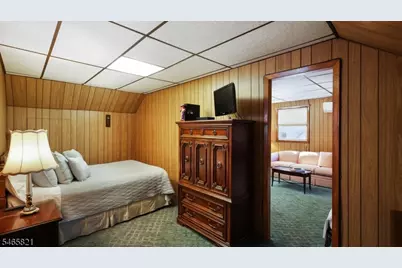 399 Huntington Rd, Union Township, NJ 07083 - Photo 27