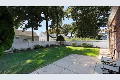 399 Huntington Rd, Union Township, NJ 07083 - Photo 41