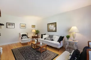399 Huntington Rd, Union Township, NJ 07083 - Photo 9