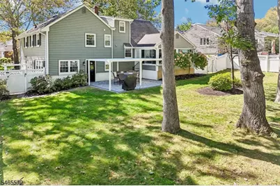 310 Old Grove Rd, Mountainside, NJ 07092 - Photo 43