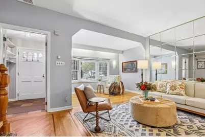 33 Myrtle Ave, Nutley, NJ 07110 - Photo 5