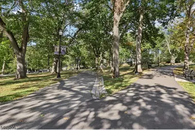 33 Myrtle Ave, Nutley, NJ 07110 - Photo 47