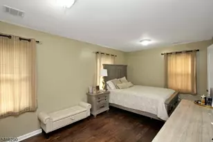 1020 Warren Ave, Union Township, NJ 07083 - Photo 11