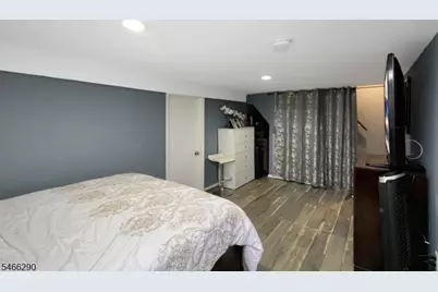 1020 Warren Ave, Union Township, NJ 07083 - Photo 15