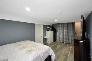 1020 Warren Ave, Union Township, NJ 07083 - Photo 15