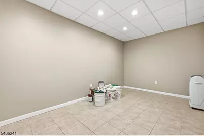1109 Overlook Ter, Union Township, NJ 07083 - Photo 25