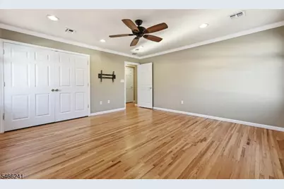 1109 Overlook Ter, Union Township, NJ 07083 - Photo 19
