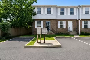 675 Garden St, Elizabeth, NJ 07202 - Photo 1