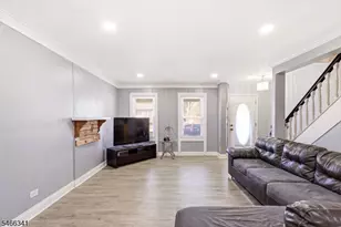 111 Ayers Pl, South Bound Brook Boro, NJ 08880 - Photo 11