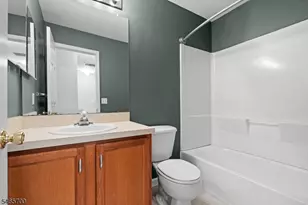 74 Mountainside Dr, Pompton Lakes, NJ 07442 - Photo 17