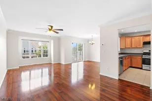 74 Mountainside Dr, Pompton Lakes, NJ 07442 - Photo 5