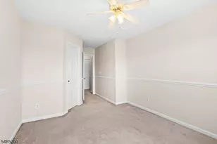 74 Mountainside Dr, Pompton Lakes, NJ 07442 - Photo 13