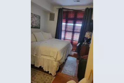 3 Greenwich Dr #84, Jersey City, NJ 07305 - Photo 5