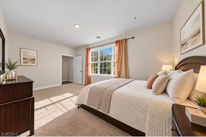 724 Lorhan Dr, Piscataway Township, NJ 08854 - Photo 9