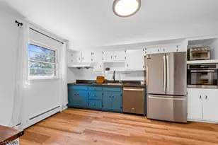 4 Horizon Dr, Roxbury Township, NJ 07876 - Photo 9