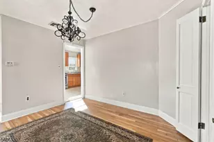 3 General Karge Ct, Elizabeth, NJ 07202 - Photo 5
