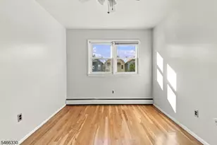 3 General Karge Ct, Elizabeth, NJ 07202 - Photo 19
