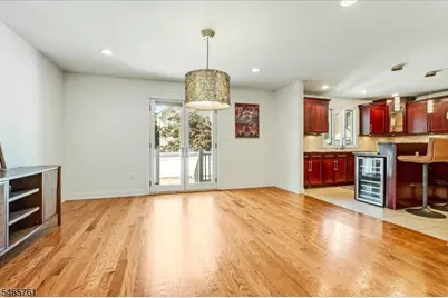 974 Ingersoll Ter, Union Township, NJ 07083 - Photo 7
