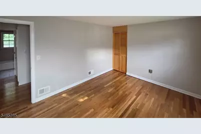 857 Pompton Ave #2, Cedar Grove, NJ 07009 - Photo 7