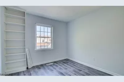 10 Starlight Ct, New Brunswick, NJ 08901 - Photo 13