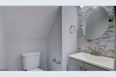 10 Starlight Ct, New Brunswick, NJ 08901 - Photo 25