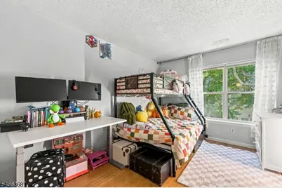 8311 Brittany Dr, Wayne, NJ 07470 - Photo 13