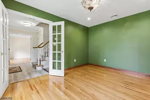 7 Lucille Dr, Parsippany, NJ 07054 - Photo 9