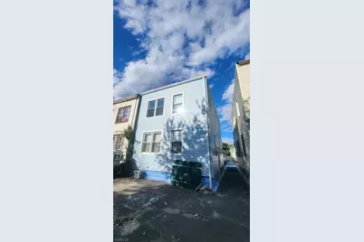 139 Roosevelt Ave, Jersey City, NJ 07304 - Photo 15