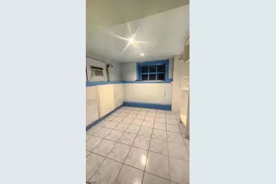 139 Roosevelt Ave, Jersey City, NJ 07304 - Photo 23