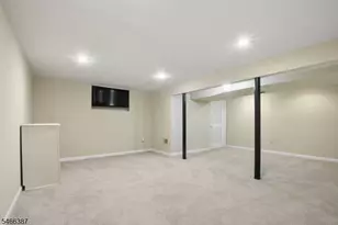 125 Patriots Rd, Parsippany, NJ 07950 - Photo 11