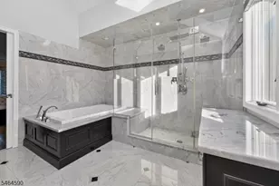 8 Chaucer Dr, Clinton Township, NJ 08801 - Photo 25
