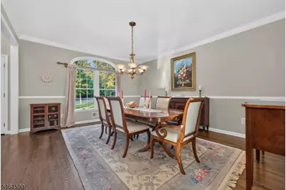 8 Chaucer Dr, Clinton Township, NJ 08801 - Photo 5