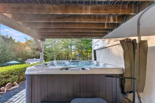 8 Chaucer Dr, Clinton Township, NJ 08801 - Photo 47