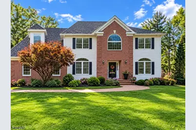 8 Chaucer Dr, Clinton Township, NJ 08801 - Photo 1