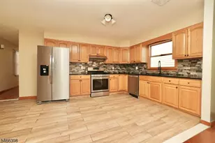 616 N 9th St, Newark, NJ 07107 - Photo 7