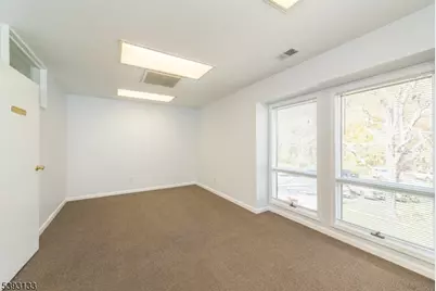 150 River Road, D4, Montville Township, NJ 07045 - Photo 9