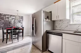 194A N Grove St, East Orange, NJ 07017 - Photo 9